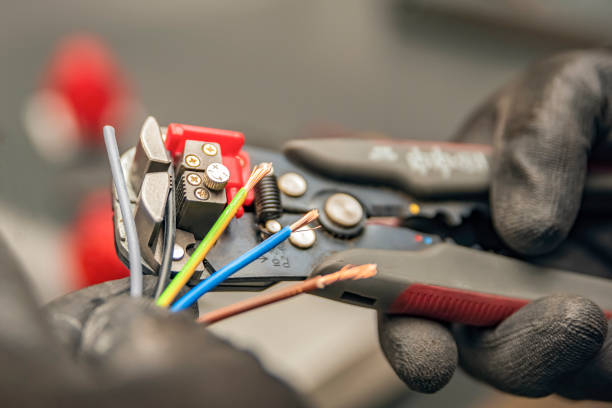 Best Ceiling Fan Installation Electrician  in Wakefield, MI